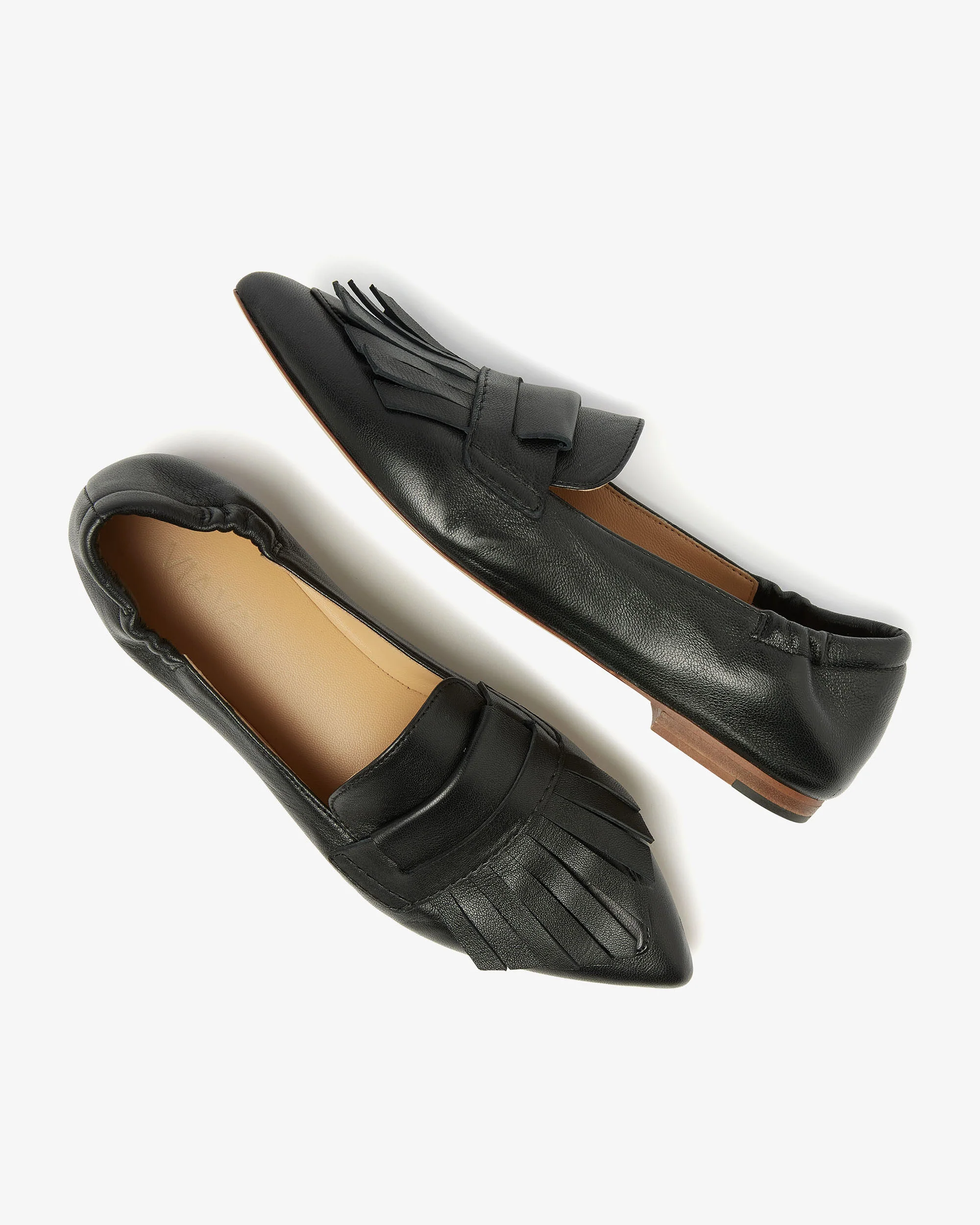 Lola Oakley - Image 4